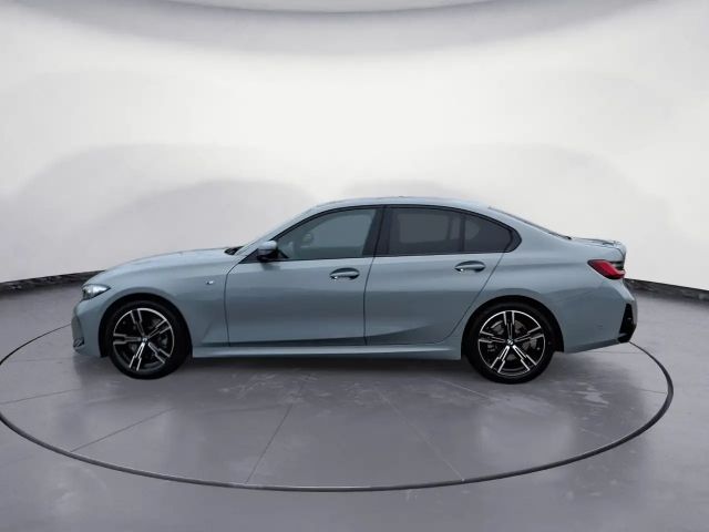 BMW 320 320d M-Sport Sedan xDrive