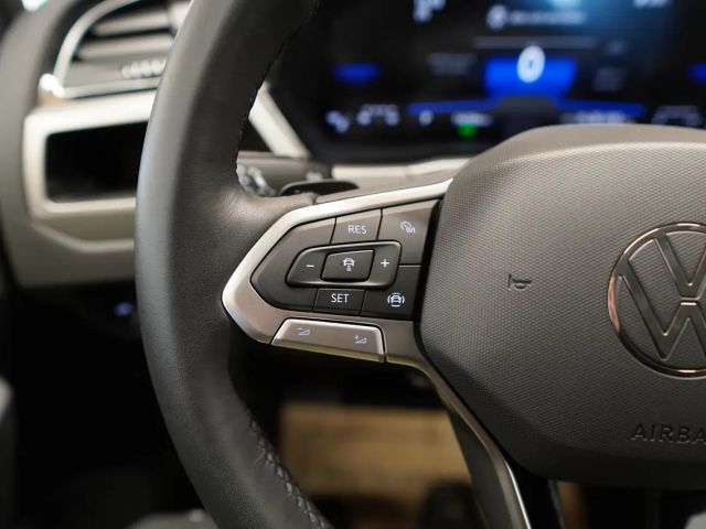 Volkswagen Touran 1.5 TSI DSG