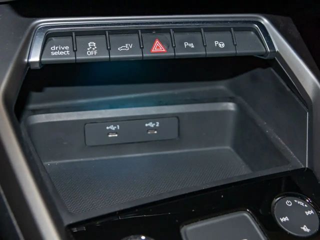 Audi A3 40 TFSI Hybride Sedan