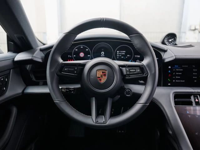 Porsche Taycan 4S Cross Turismo