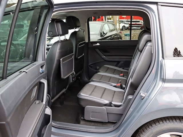 Volkswagen Touran 1.5 TSI DSG