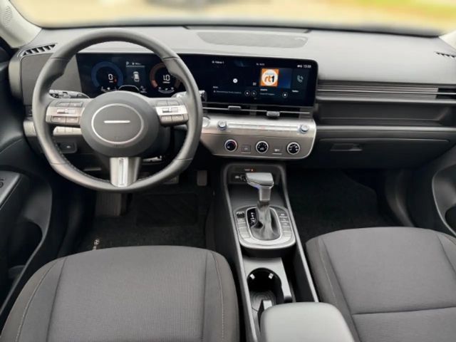 Hyundai Kona 2WD Select