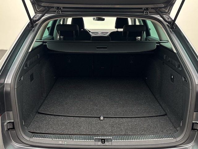 Skoda Superb 1.4 TSI Ambition Combi iV