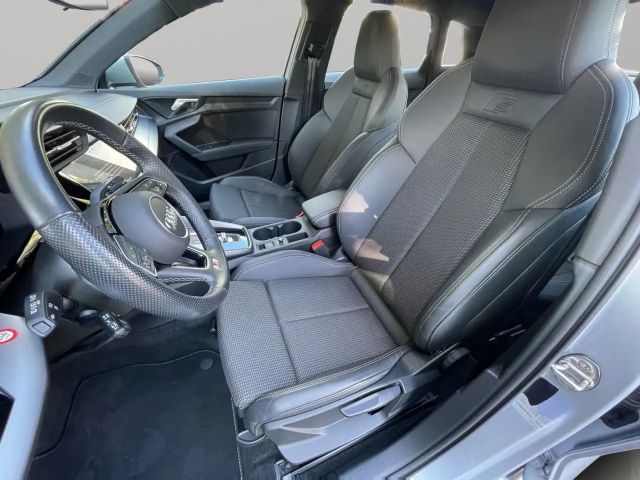 Audi A3 30 TFSI Sedan