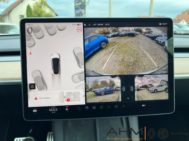 Tesla Model Y AWD Dual Motor Performance