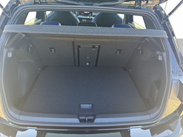 Volkswagen Golf 2.0 TSI 4Motion DSG Golf VIII