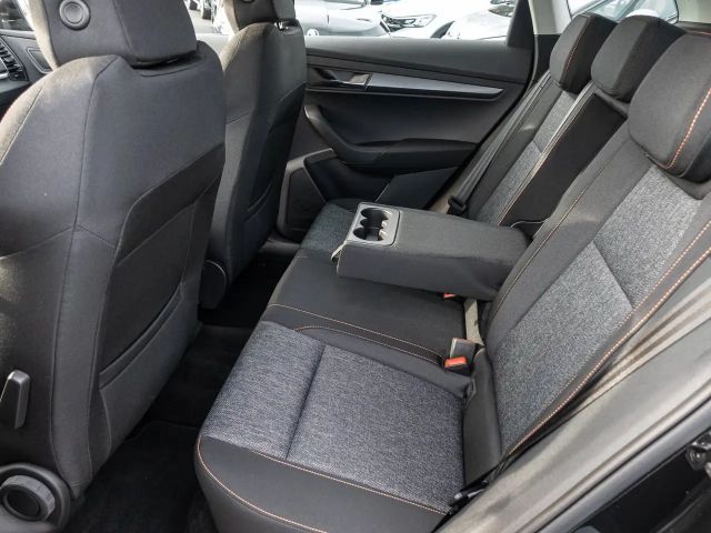 Skoda Karoq 1.5 TSI Ambition