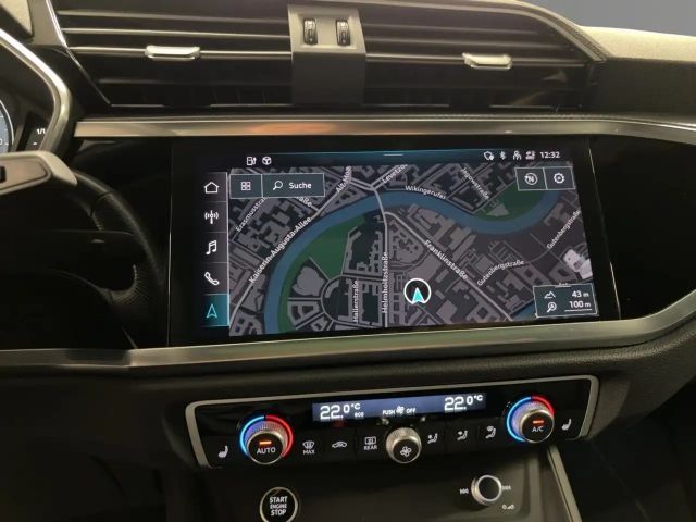 Audi Q3 45 e S tr. PDC LED NAVI VIRTUAL PANO