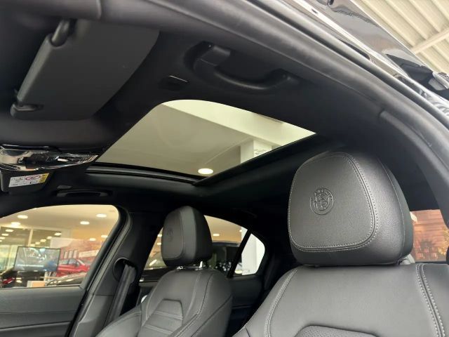 Alfa Romeo Giulia Q4 Veloce