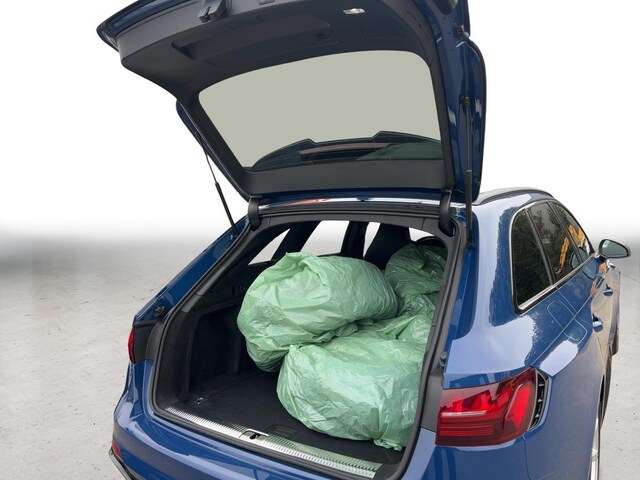 Audi RS4 Avant Quattro