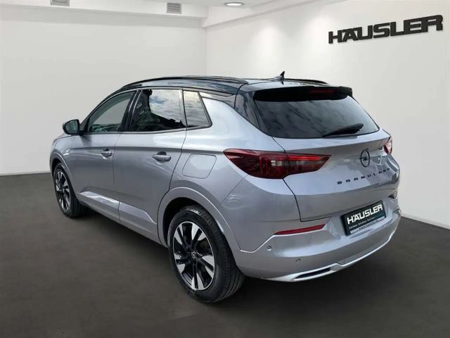 Opel Grandland X 1.6 Turbo Hybrid Ultimate