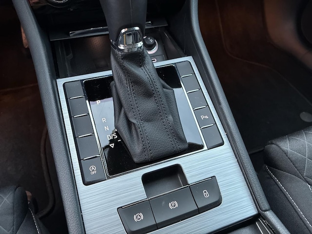 Skoda Superb 2.0 TDI Ambition Combi