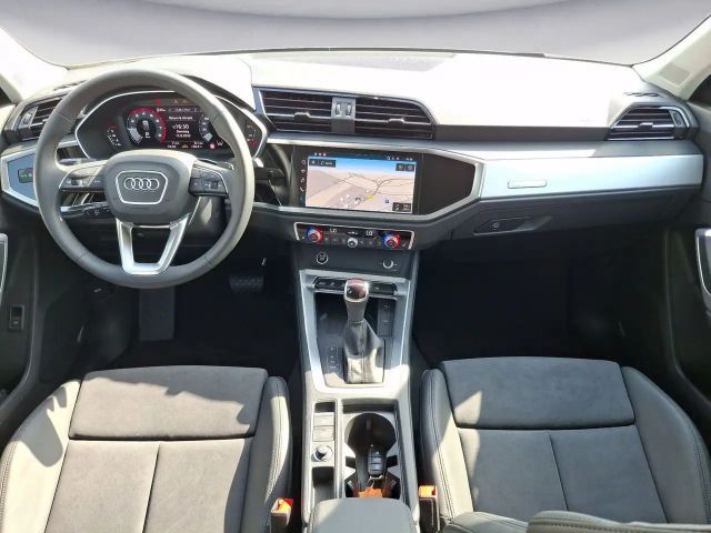Audi Q3 35 TFSI S-Line