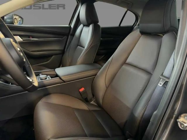 Mazda 3 SkyActiv Takumi e-Skyactiv