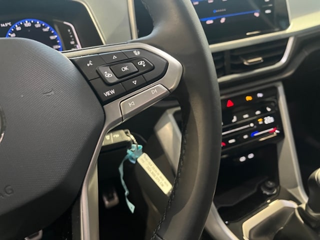 Volkswagen T-Roc 1.0 TSI Plus