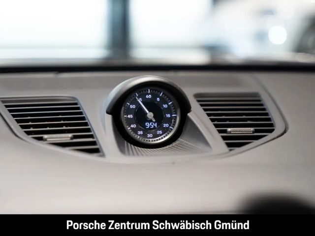 Porsche Panamera 4 E-Hybrid