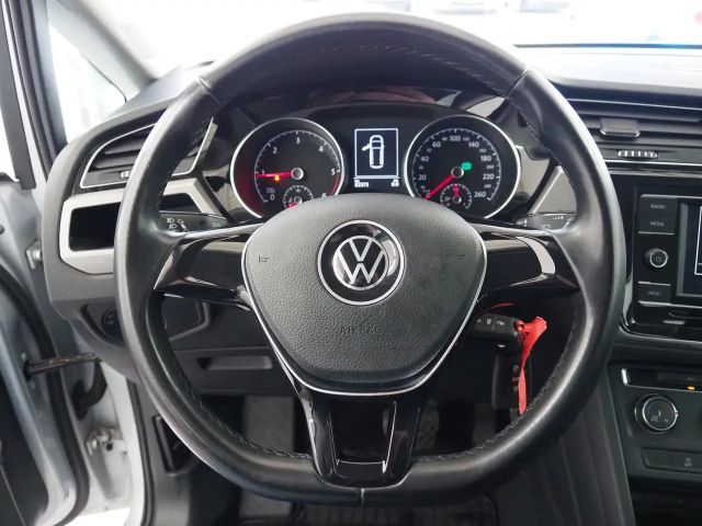 Volkswagen Touran DSG