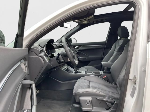 Audi Q3 40 TFSI Quattro S-Line