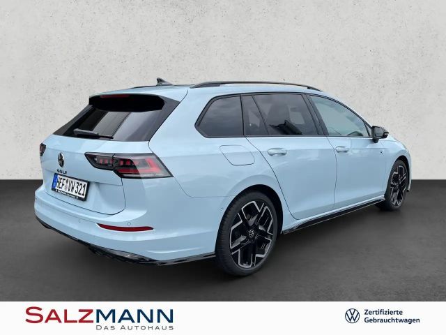 Volkswagen Golf 1.5 eTSI DSG Golf VIII