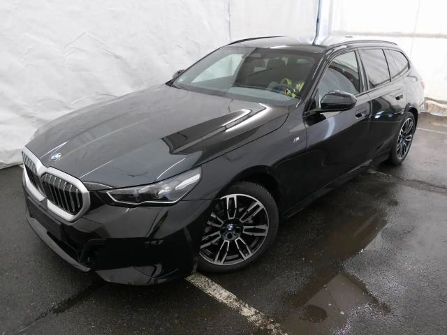 BMW 520 520d M-Sport Touring xDrive