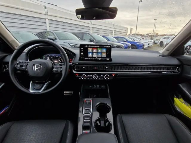 Honda Civic Advance Hybrid e:HEV