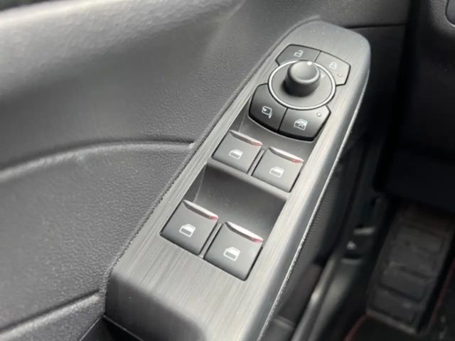 Ford Kuga Plug in Hybrid ST Line X