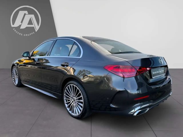 Mercedes-Benz C 300 AMG Line Sedan