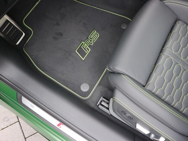 Audi A6 e-tron Avant Performance Quattro