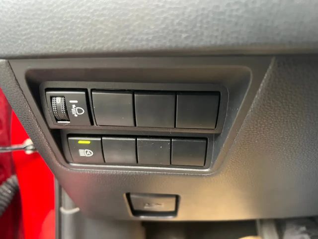 Toyota Yaris Hatchback Hybride Team D