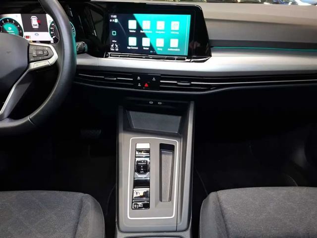 Volkswagen Golf 1.5 eTSI DSG Life