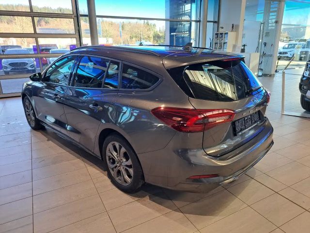 Ford Focus EcoBoost ST Line Wagon