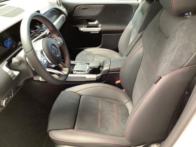 Mercedes-Benz EQB 300 4MATIC