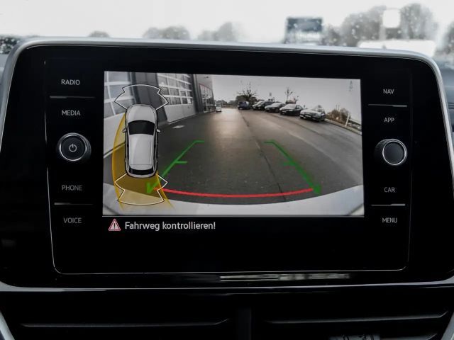 Volkswagen T-Roc 1.5 TSI DSG R-Line