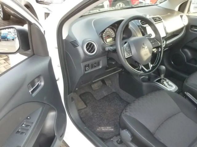 Mitsubishi Space Star CVT Star