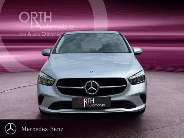 Mercedes-Benz B 180 Progressive