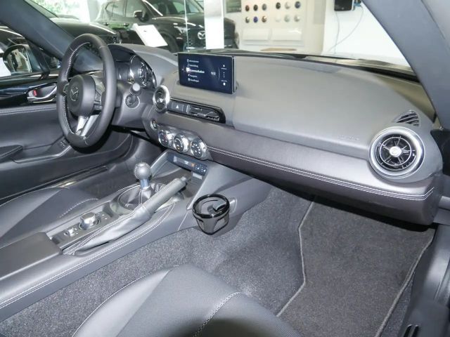 Mazda MX-5 Exclusive-line SkyActiv