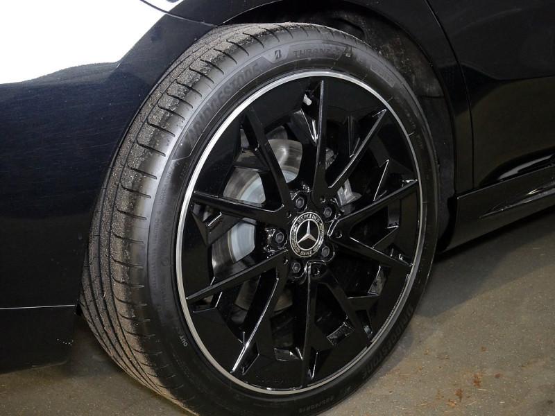 Mercedes-Benz CLA 200 AMG Line Premium