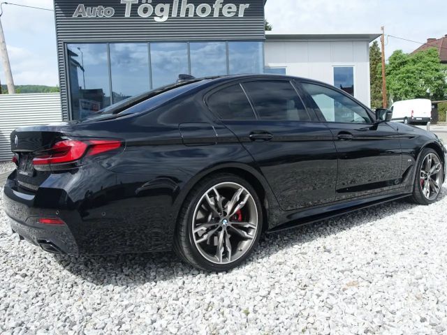 BMW 530 530e M-Sport Sedan xDrive