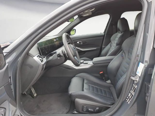 BMW 330 330i M-Sport Sedan xDrive