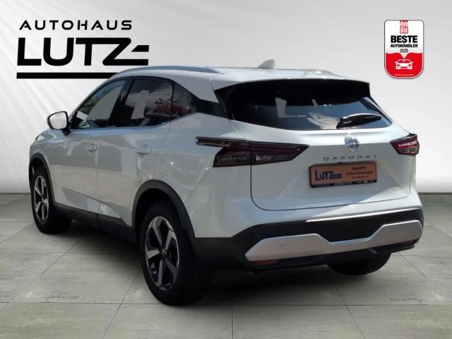 Nissan Qashqai Premiere Edition Panorama Klima ACC Navi Kamera LE