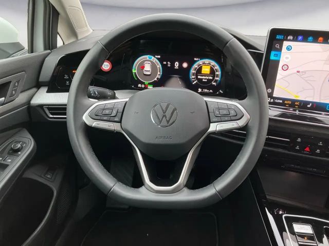 Volkswagen Golf DSG Style eHybrid