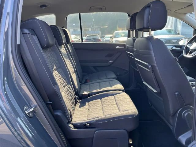 Volkswagen Touran DSG Move