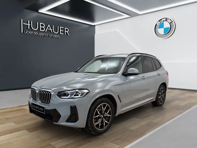 BMW X3 xDrive30e