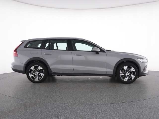 Volvo V60 Cross Country CC