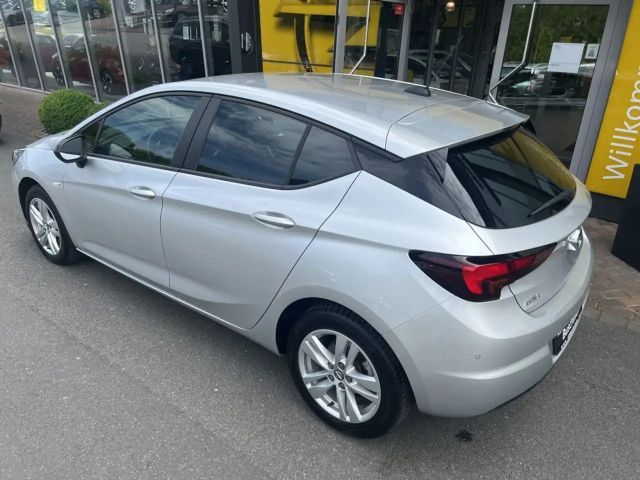 Opel Astra 1.2 Turbo Edition Turbo