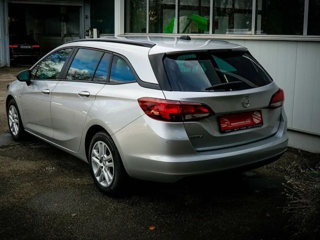Opel Astra Edition Sports Tourer