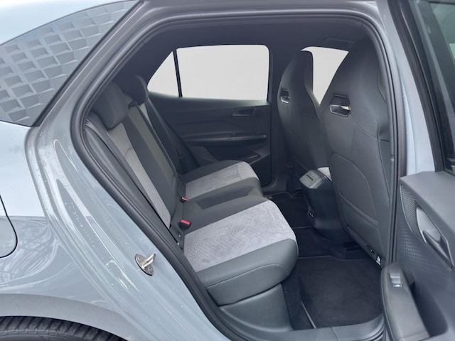 Cupra Born Born 360 ALLWETTER LM19 PRIVACY SITZHZ