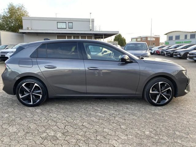 Opel Astra GS-Line Grand Sport