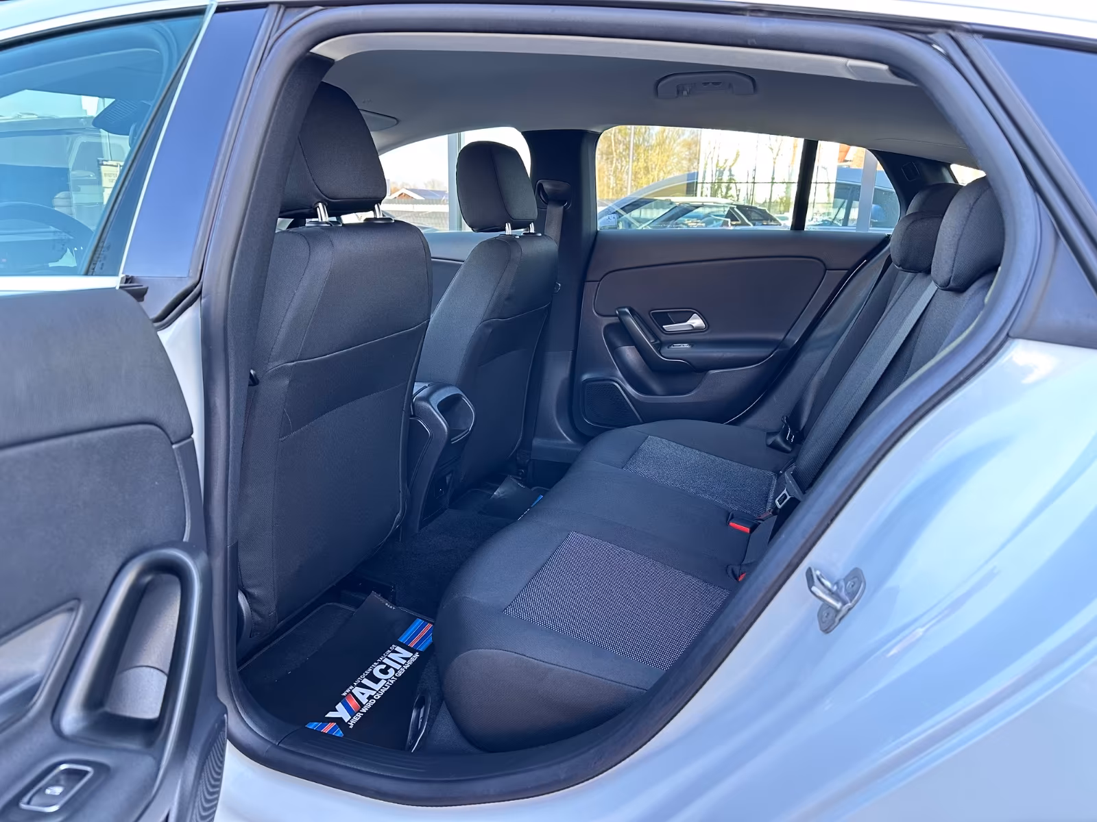 Mercedes-Benz CLA 200 Aut. 1.H/NAV/R-CAM/AHK/LM