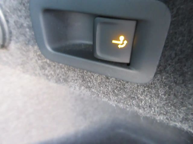 Volkswagen Passat 2.0 TDI Business DSG Variant